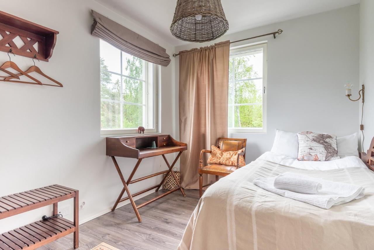 Villa Jokivarsi Bed & Breakfast Vantaa Exterior photo